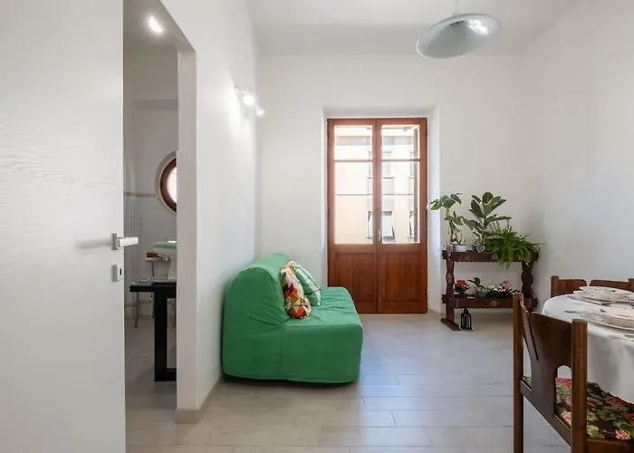 Apartament Casa Ofride -centro-poetto 10 Min-wi-fi-netflix Cagliari