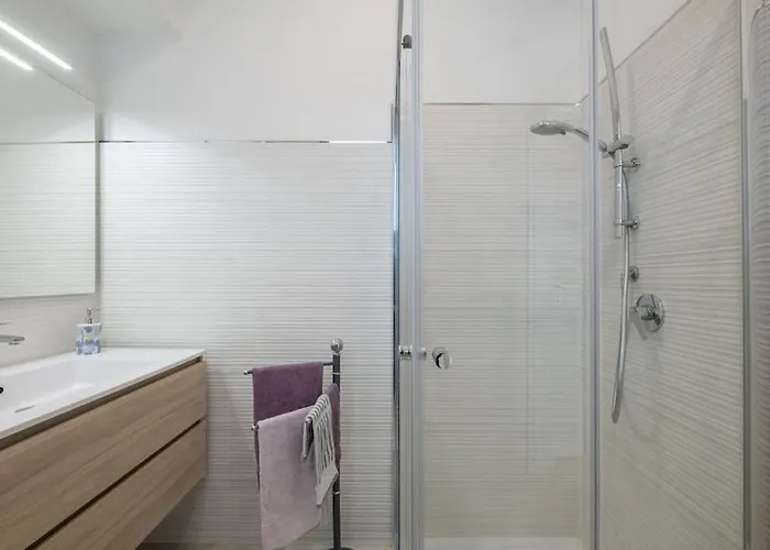 Casa Ofride -centro-poetto 10 Min-wi-fi-netflix Cagliari