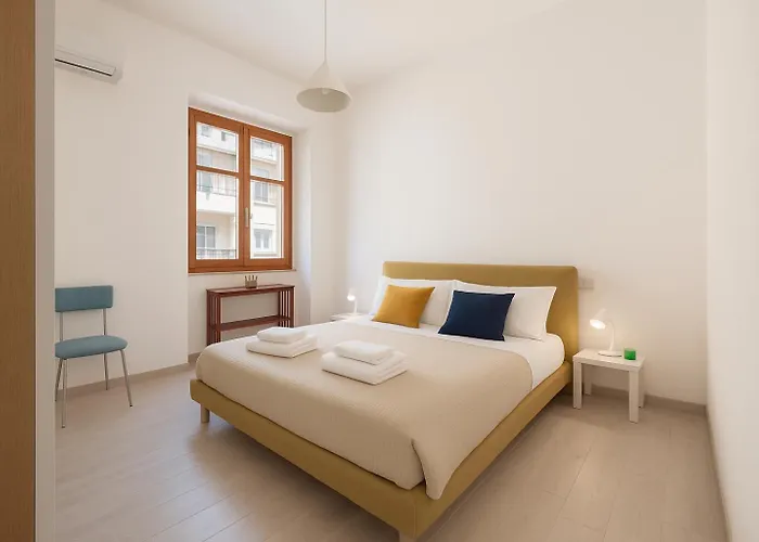 Casa Ofride -centro-poetto 10 Min-wi-fi-netflix Cagliari
