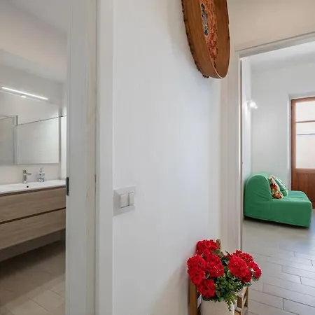 아파트 Casa Ofride -centro-poetto 10 Min-wi-fi-netflix *
